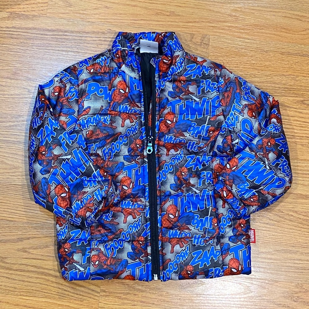 Disney Store  Spider-Man lightweight puffy Jacket size 3